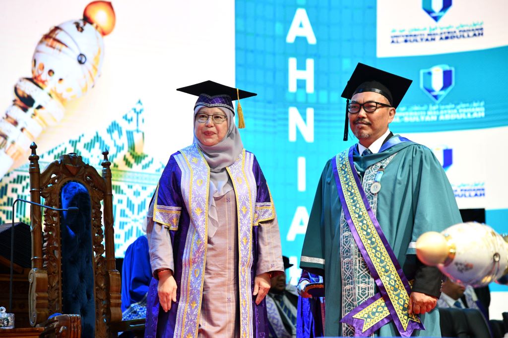 Tc Mohd Husaini bukti kecekalan dan disiplin bawa pulang Anugerah Kecemerlangan UMPSA Advanced 