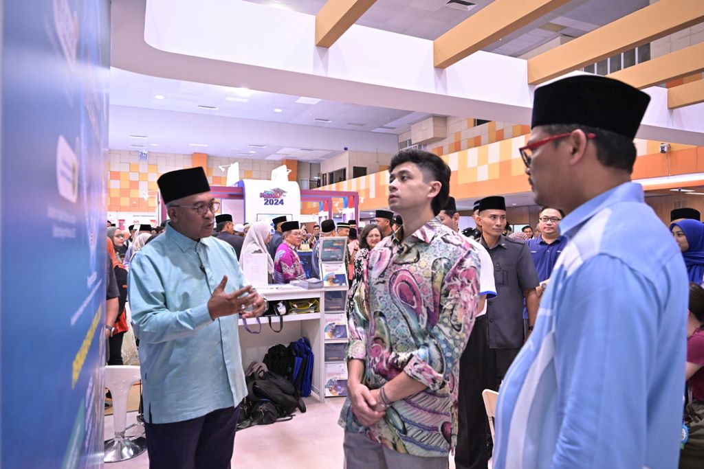 Tengku Mahkota Pahang ordered to focus specifically on the importance and empowerment of TVET