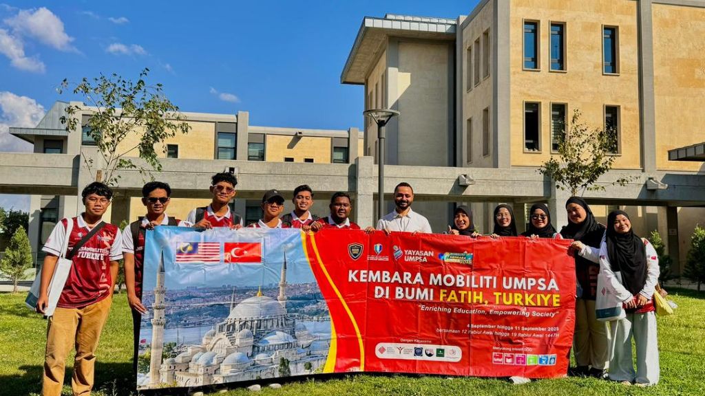 12 sukarelawan UMPSA perkasa jaringan global di Turkiye terokai pendidikan, budaya dan khidmat komuniti 