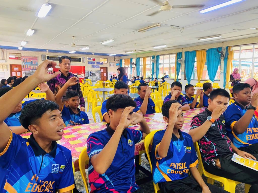 UMPSA engages with inclusive students at SMK Kuala Krau during TVET Adventure