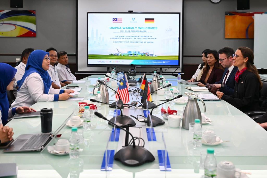 UMPSA deepens ties with Germany through Ambassador, MGCC visit
