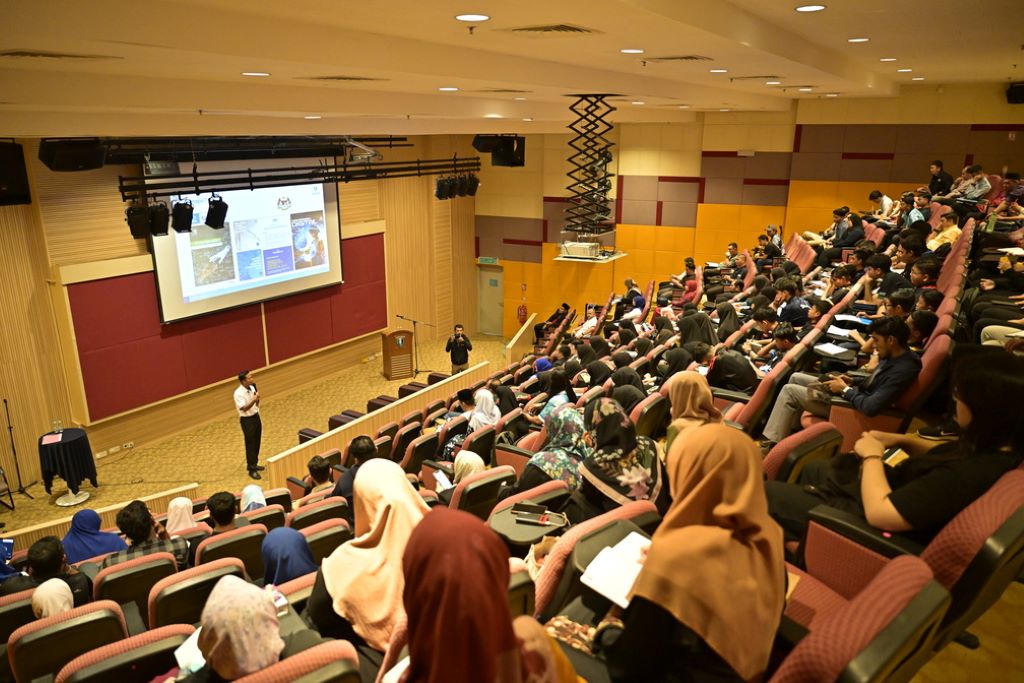 UMPSA lancar Program Kesedaran Teknologi Kecerdasan Buatan (AI) Peringkat Universiti 2024