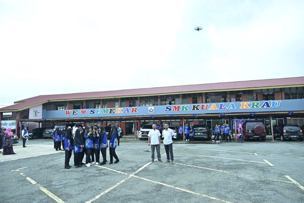 UMPSA perkenalkan Asas Penerbangan Dron sempena Kembara TVET@Kuala Krau