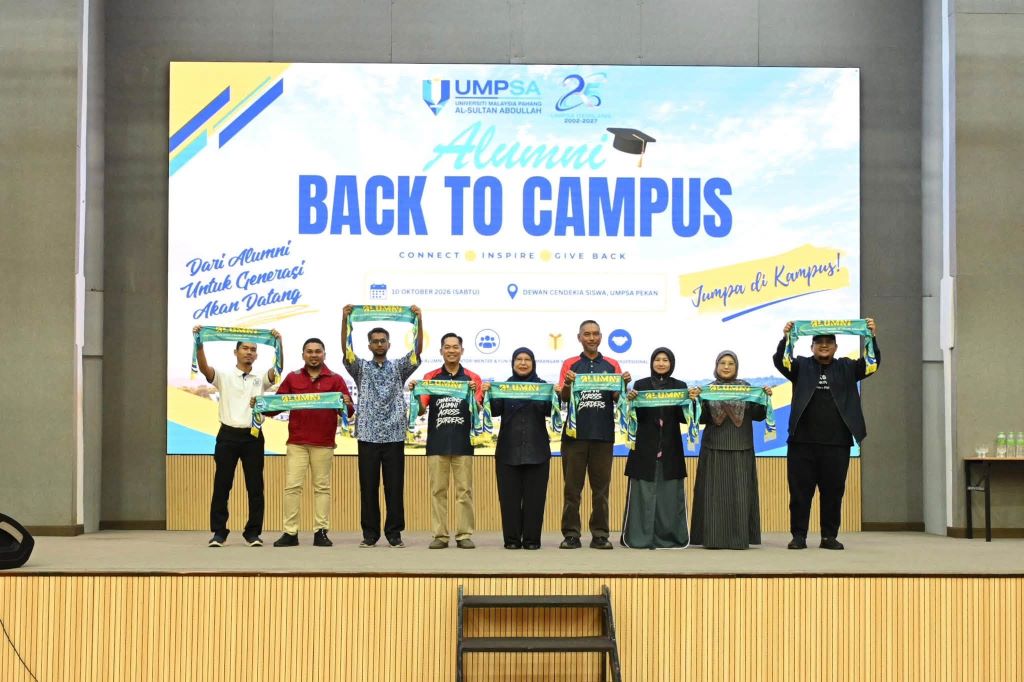 UMPSA perkukuh jalinan alumni beri inspirasi buat mahasiswa melalui  perkongsian pengalaman industri