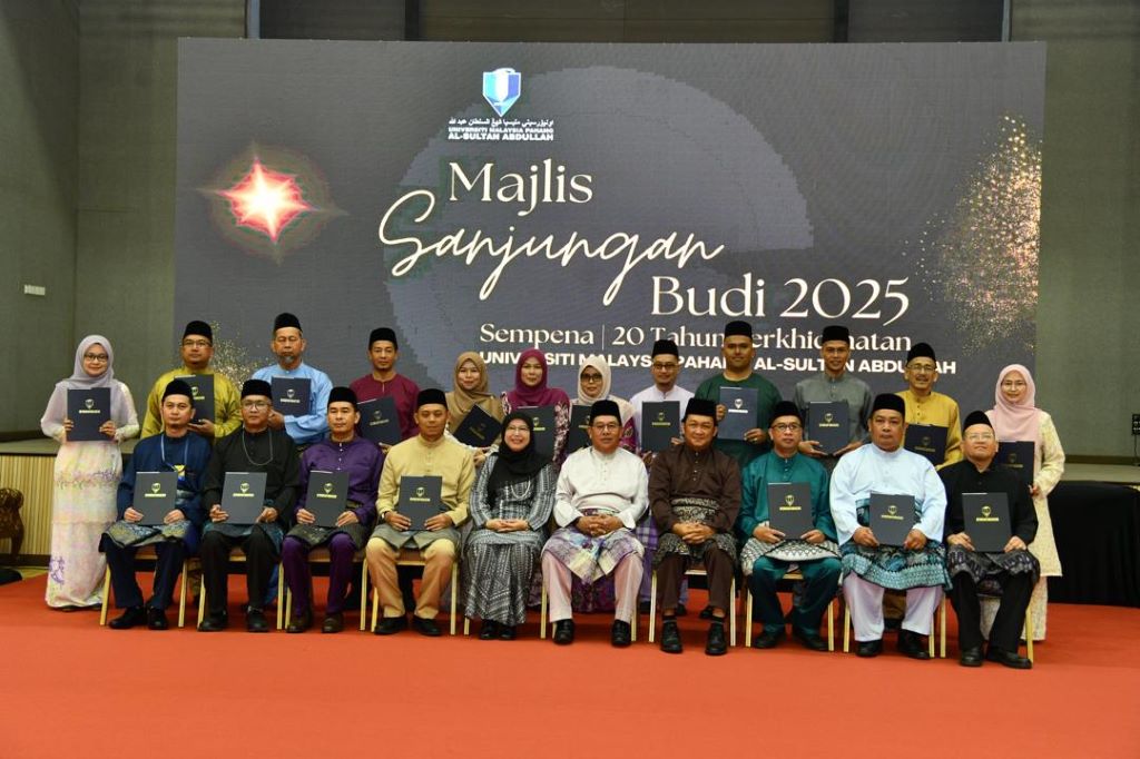 UMPSA raikan 115 warga setia dalam Majlis Sanjungan Budi 2025