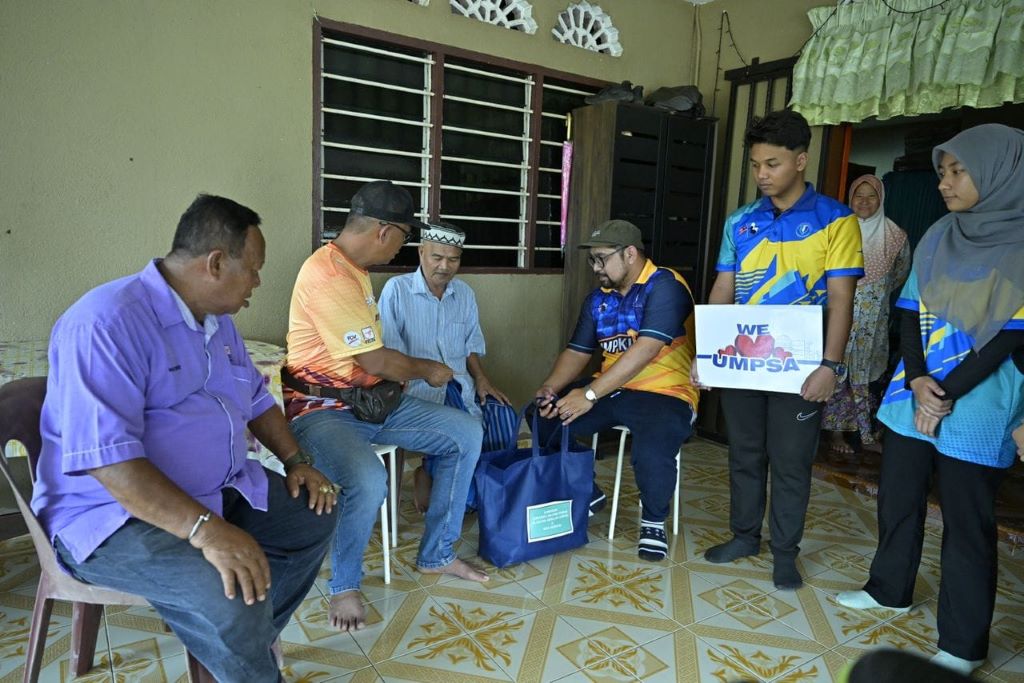 UMPSA santuni warga Felda Rentam dalam Misi Kembara Promosi TVET di Bera