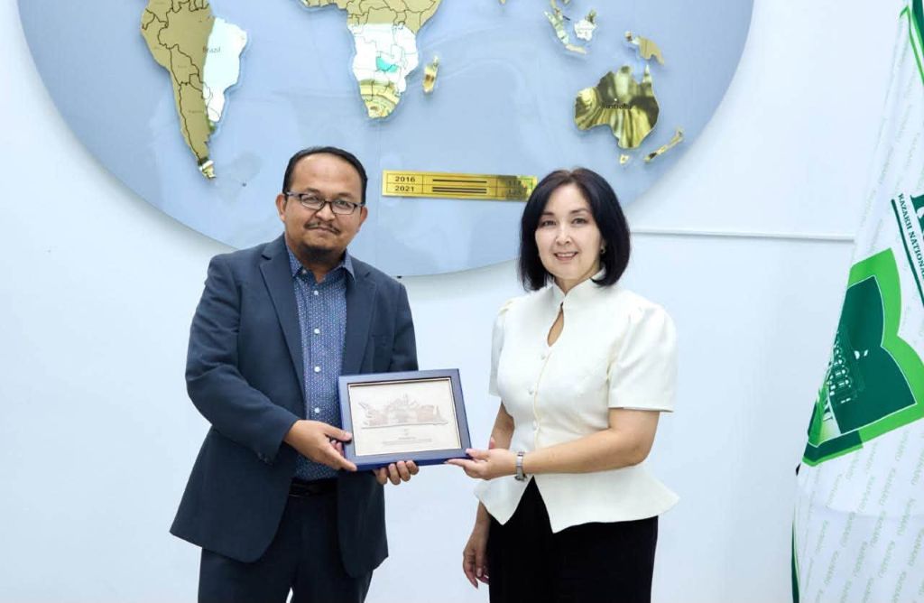 UMPSA, Yayasan Perak dan Yayasan Sabah perkukuh kerjasama akademik di Kazakhstan
