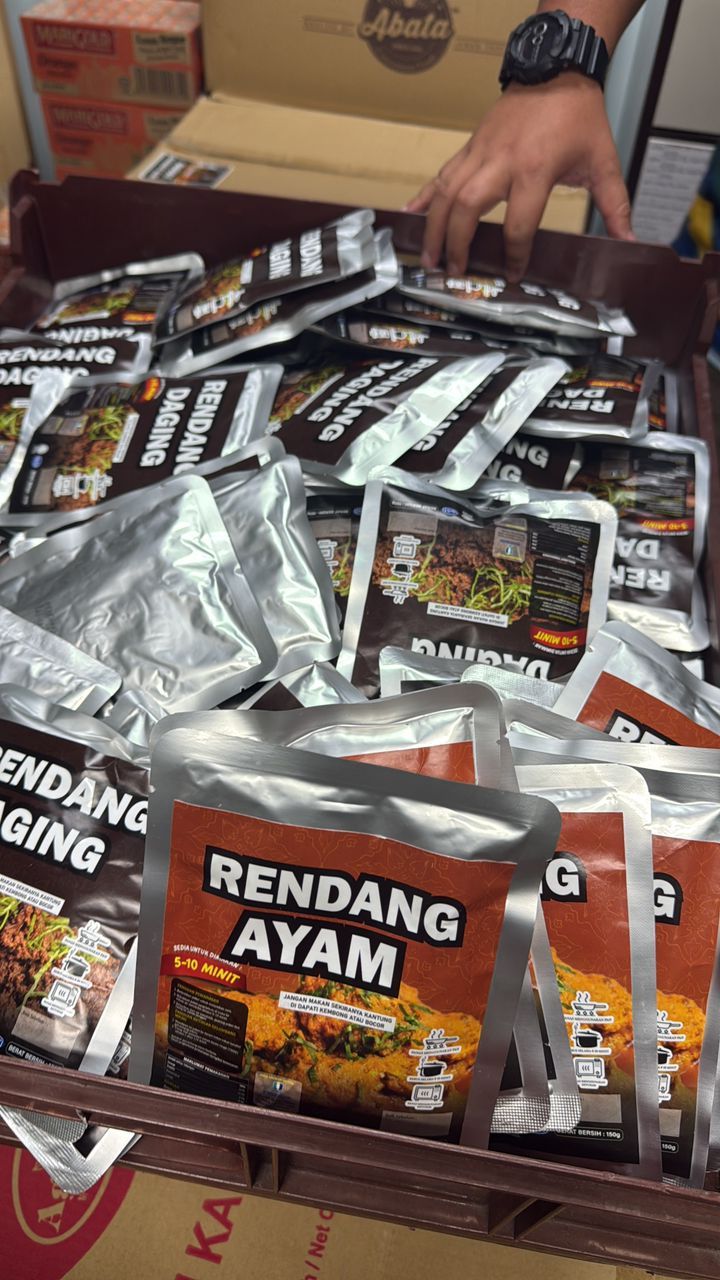 UMPSA hantar 2,000 pek makanan santuni petugas dan keluarga pelajar UPSI yang terlibat tragedi kemalangan jalan raya di Gerik