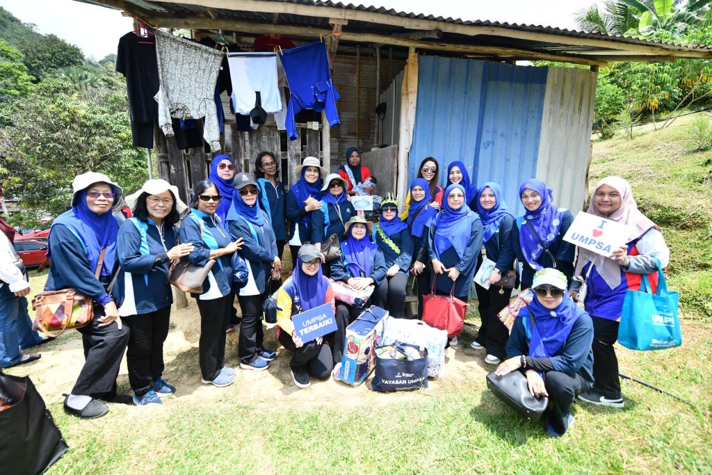 Yayasan UMPSA dan TERATAI ziarah OKU dan generasi baharu orang asli