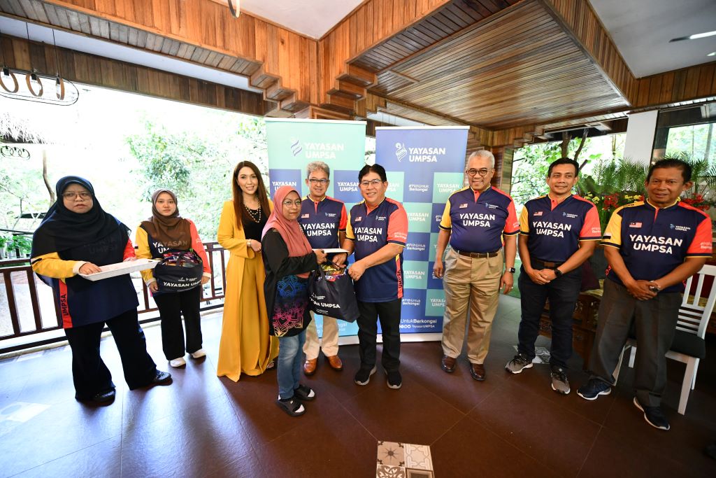 Yayasan UMPSA santuni komuniti di Bentong, umum RM200,000 Bantuan Awal Pendidikan dan Insentif Kecemerlangan