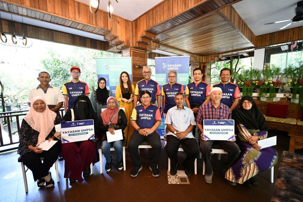 Yayasan UMPSA santuni komuniti di Bentong, umum RM200,000 Bantuan Awal Pendidikan dan Insentif Kecemerlangan