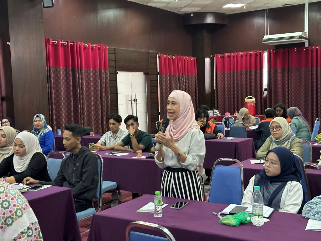 Bengkel Celik Kos untuk Komuniti perkasa usahawan mikro dan kecil di terengganu melalui pendekatan SULAM