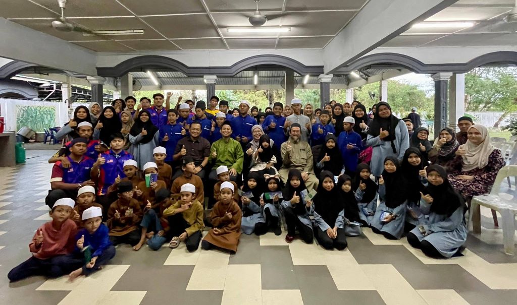 UMPSA reaches out to 59 orphans and underprivileged children of Nur Iman for iftar