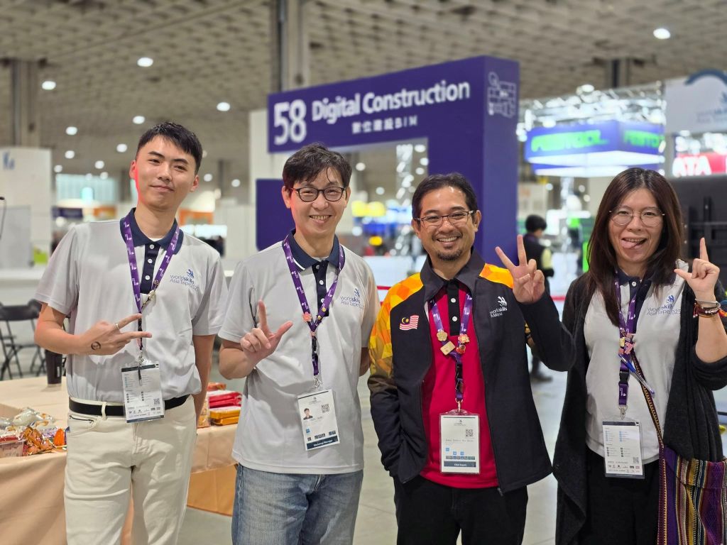 Hasil kepakaran UMPSA kontinjen negara raih emas dan Best of Nation dalam Digital Construction