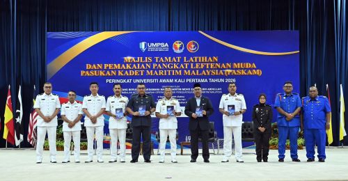127 orang kadet UMPSA, UMT dan UniMAP terima pentauliahan sebagai Leftenan Muda PASKAM