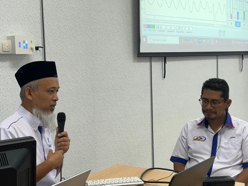 44 guru bimbingan  dan kaunseling sertai Program Profesor Turun Padang  Kursus Penggunaan Teknologi Biofeedback