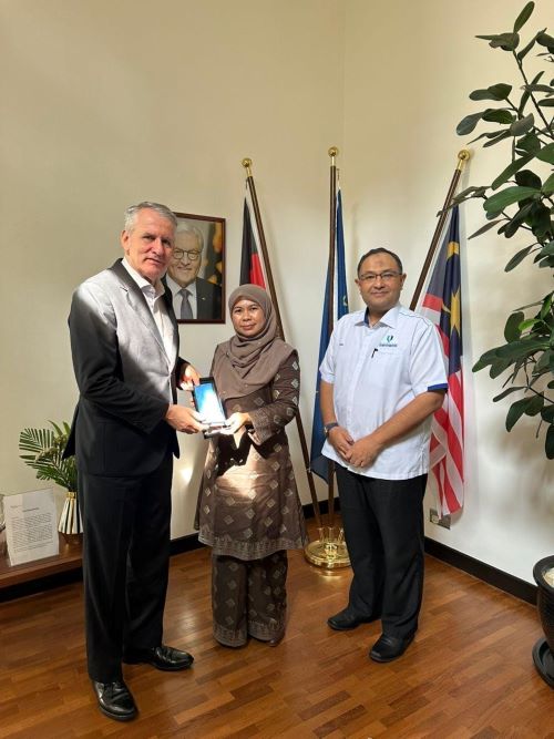 A courtesy visit from UMPSA to the Official Residence of the German Ambassador to Malaysia to strengthen international partnership