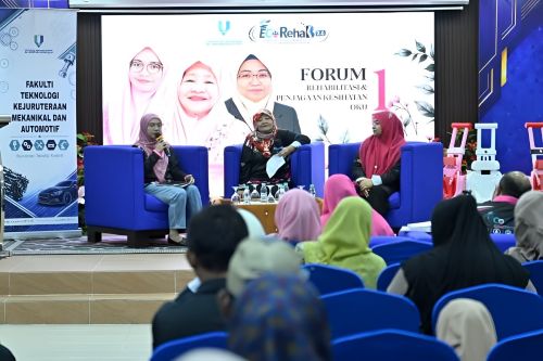  Barisan Penulis Buku OKU Edisi Pertama UMPSA