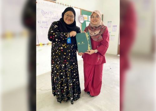 Bengkel Kecemerlangan Bahasa Korea di Kolej Tunku Kurshiah semai cinta kepada Hangul