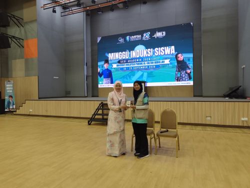 UMPSA welcomes new students with an overview of language courses