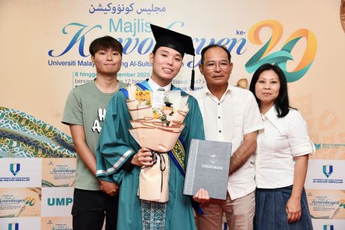 5 graduan cemerlang UMPSA raih Anugerah Hadiah Kecemerlangan Yayasan Pahang 