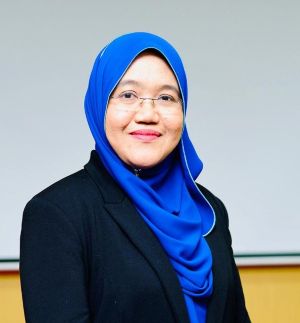 Dr. Intan Suhana Mohd Razelan