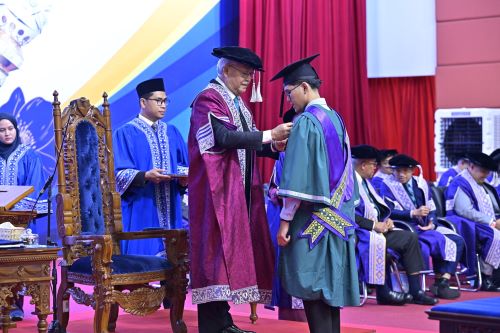 Graduan UMPSA perlu miliki pemikiran global – Pesan Pro-Canselor, Tan Sri Dato’ Sri (Dr.) Abi Musa Asa’ari 