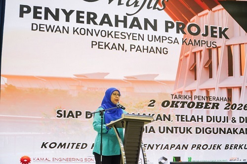JKR serah projek Dewan Konvokesyen UMPSA