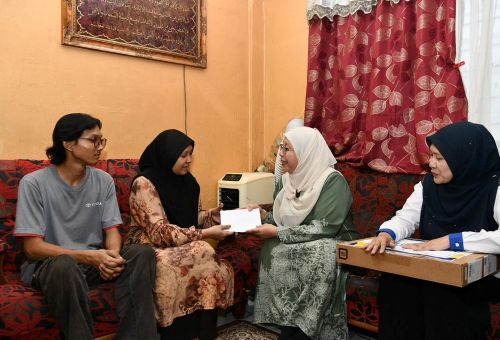 Jelajah Prihatin UMPSA cakna keperluan pelajar yang bakal mendaftar