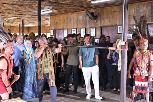 Kembara Kenali Borneo Satu Kembara Sejuta Kenangan