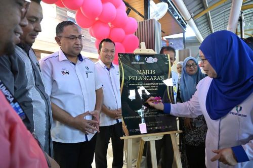 Naib Canselor UMPSA lancar Inisiatif Perkhidmatan Pelajar dan lawat Residen Pelajar