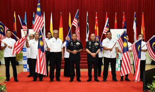 Lebih 1,500 hadir Majlis Pelancaran dan Penyerahan Jalur Gemilang Sempena Sambutan Bulan Kebangsaan Ke-67 Tahun 2024 peringkat UMPSA