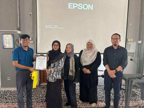 UMPSA perkasa kemahiran komunikasi pelajar MRSM TAR melalui Speak Up, Speak Out
