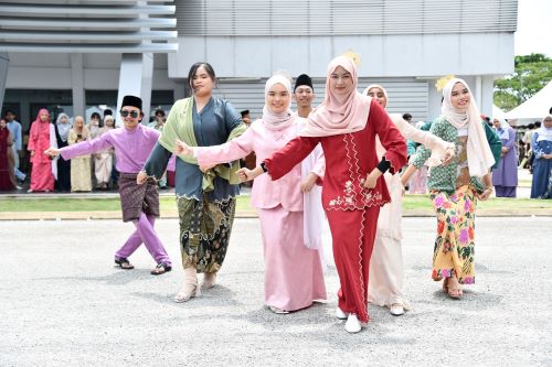 Meriahnya Raya UMPSA, more than 1,500 university members celebrate Aidilfitri