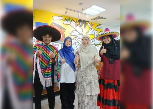 Naib Canselor UMPSA rasmi pelancaran BacaHab Pusat Bahasa Moden