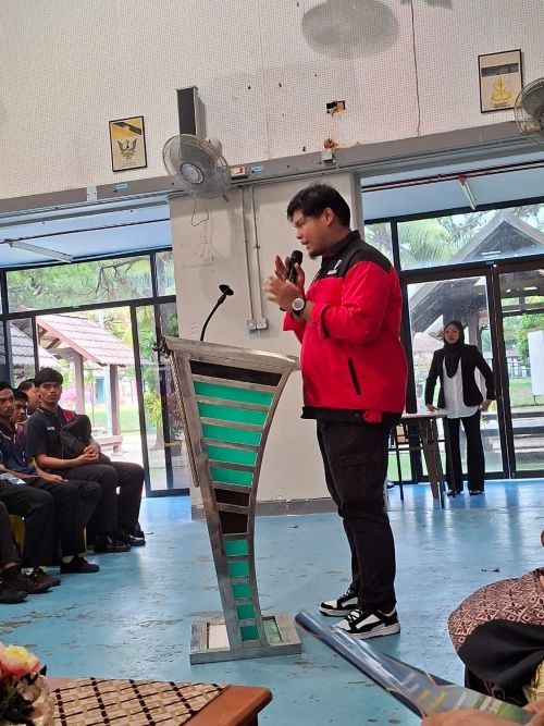 Pelajar UMPSA cetus inspirasi kepimpinan teknologi dan laluan kejayaan TVET di Kolej Vokasional Kuantan