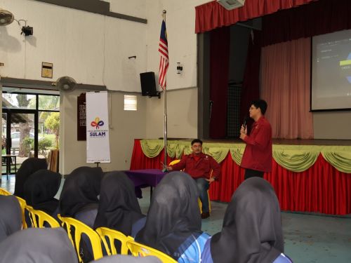 Pelajar UMPSA cetus inspirasi kepimpinan teknologi dan laluan kejayaan TVET di Kolej Vokasional Kuantan
