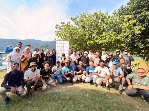 Pelajar UMPSA dan UPM santuni komuniti Orang Asli di Gerik
