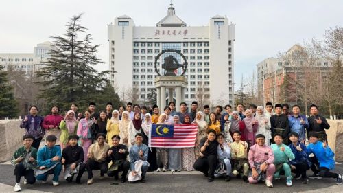 Pelajar UMPSA-BJTU sambut Aidilfitri di perantauan, erat silaturahim di bumi Beijing