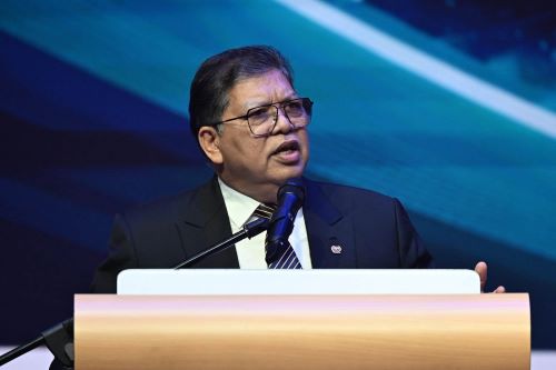 Pemimpin masa depan perlu ada impian besar, keberanian dan ilmu – Tan Sri Dato’ Dr. Johari Abdul