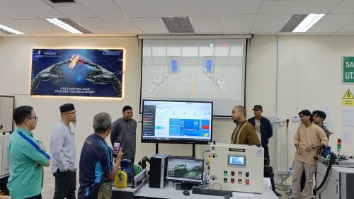 Penyatuan 16 Stesen Automasi Perkukuh Pembelajaran Industri dan Digital Twin di FTKEE