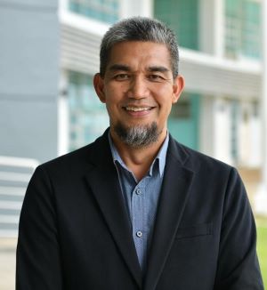 Profesor Dr. Hasan Ahmad
