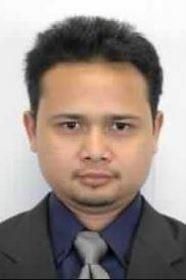 Profesor Madya Dr. Zulkhibri Ismail@Mustofa