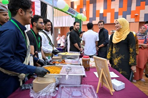 Program Fiesta Antarabangsa UMPSA kongsi budaya pelbagai negara