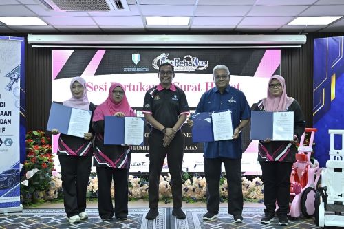 Sesi Pertukaran LOI antara Pusat iNKLUSIF UMPSA dengan 3 PPDK Maran   