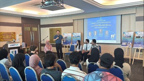 Study Local, Think and Act International: CACM Roadshow challenges students to rethink global readiness
