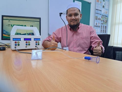 Ts. Dr. Mohd Riduwan hasilkan mesin bekam automatik menggantikan mesin penyedut kahak sedia ada di pasaran