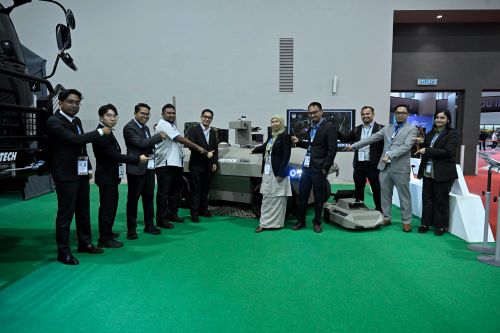 UMPSA dan DEFTECH meterai kerjasama memorandum kolaborasi perkukuh Inovasi Pertahanan