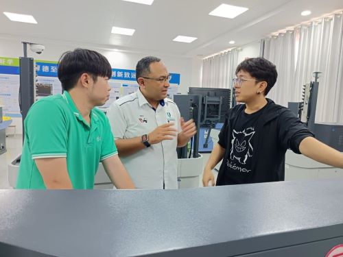 UMPSA engages with UMPSA-BJTU dual degree students undergoing industrial training at Liuzhou Railway Technical and Vocational College, China