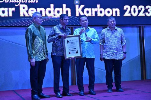 UMPSA receives the 2023 Low Carbon City Award